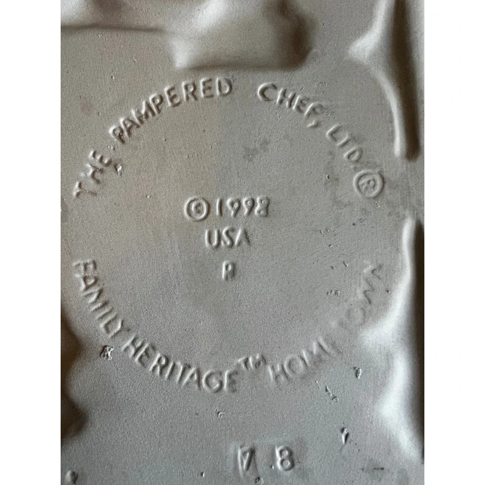 The Pampered Chef vintage train